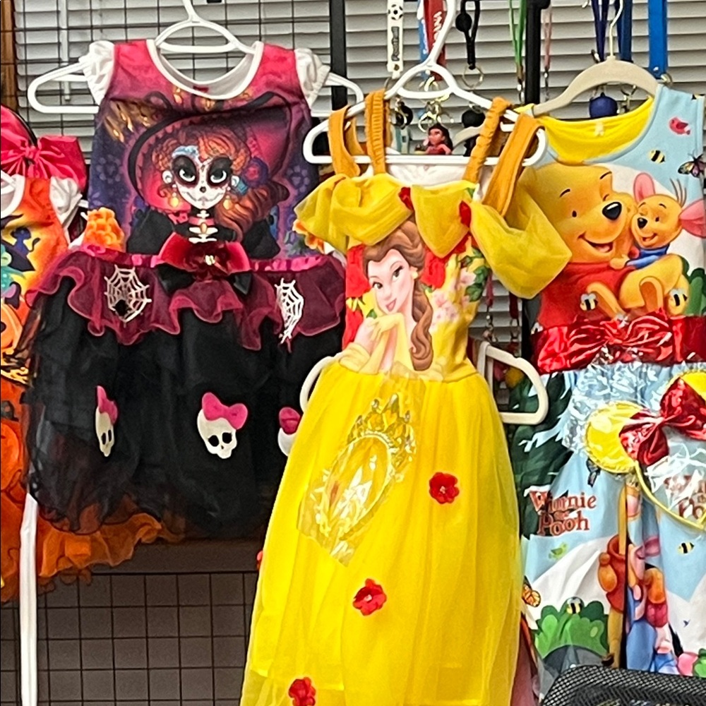 Not listed dresses
